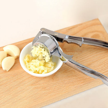 2-in-1 Garlic Press with Nutcracker - Home Kitchen Multi Functional Gadget