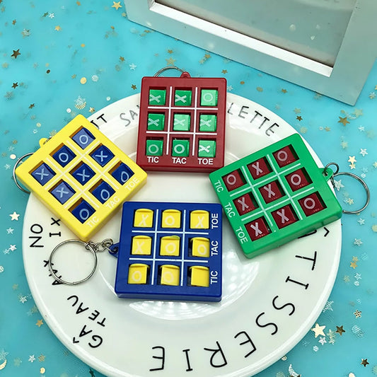 4 Pcs - Tic Tac Toe Keyring - Kids Figet Toy