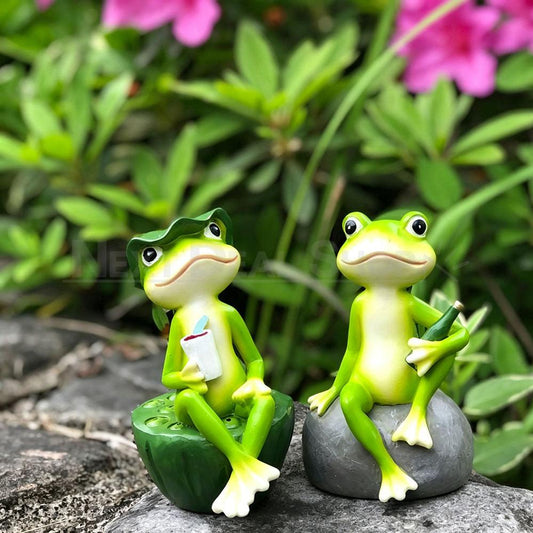 Hand Painted Drinking Frog Garden Figurine - Home Yard Lawn Patio Outdoor Garden Art Decor Ornament