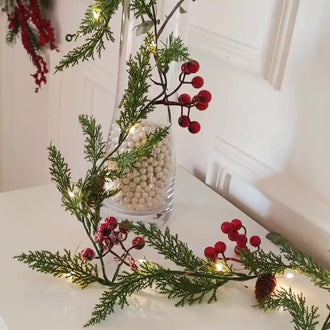 Christmas Pine Needle Garland Light