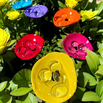 Flower Shaped Bee Drinking Station - Garden Backyard Wild Bee Water Feeder Wildlife Pollinator Habitat Decor