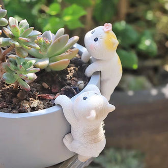 Set of 2 Adorable Cat Pot Huggers