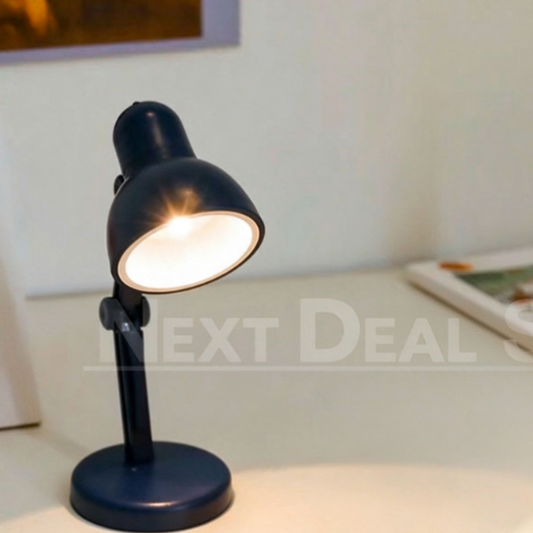Compact LED Nordic Table Lamp with Clip and Magnetic Base