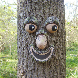 Glow in the Dark Tree Face Sculpture Set