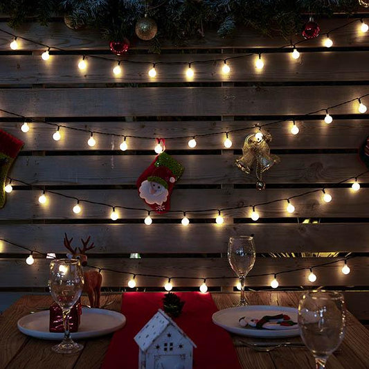 XMAS Solar-Powered LED Globe String Lights