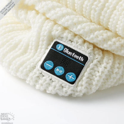Bluetooth Smart Neck Warmer Scarf with Built-in Speaker and Mic