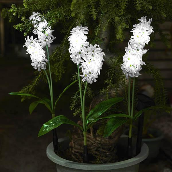 SolarPowered LED Hyacinth 3 Piece Stake Set